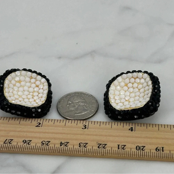 Vintage Richard Kerr Clip On Earrings Black White Square Statement Disco 80s - Picture 7 of 7